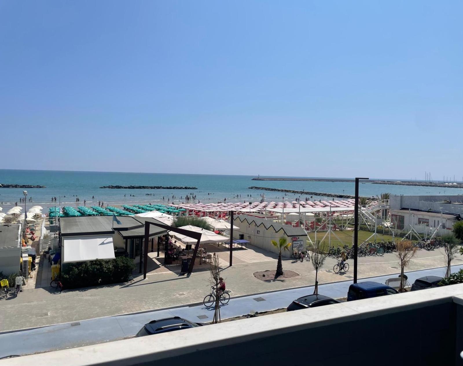 Hotel Il Caminetto Porto San Giorgio Esterno foto