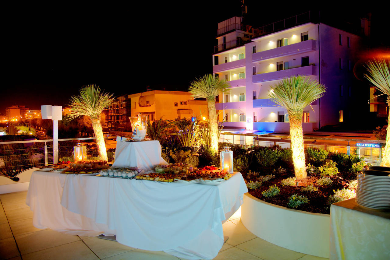 Hotel Il Caminetto Porto San Giorgio Esterno foto